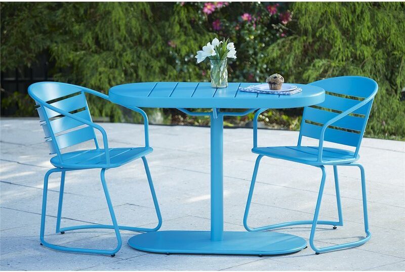 bàn ghế khung sắt quán cafe