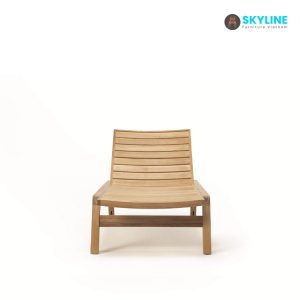 ghế tắm nắng bằng gỗ