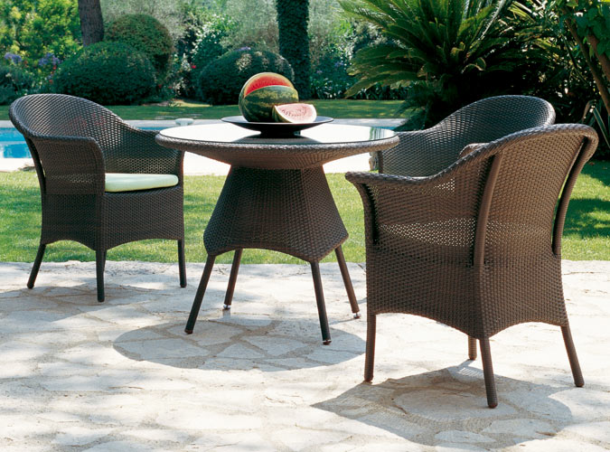 Mẫu ghế mây cafe ngoài trời bền đẹp