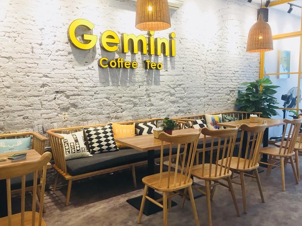bàn ghế gỗ đẹp cho quán cafe