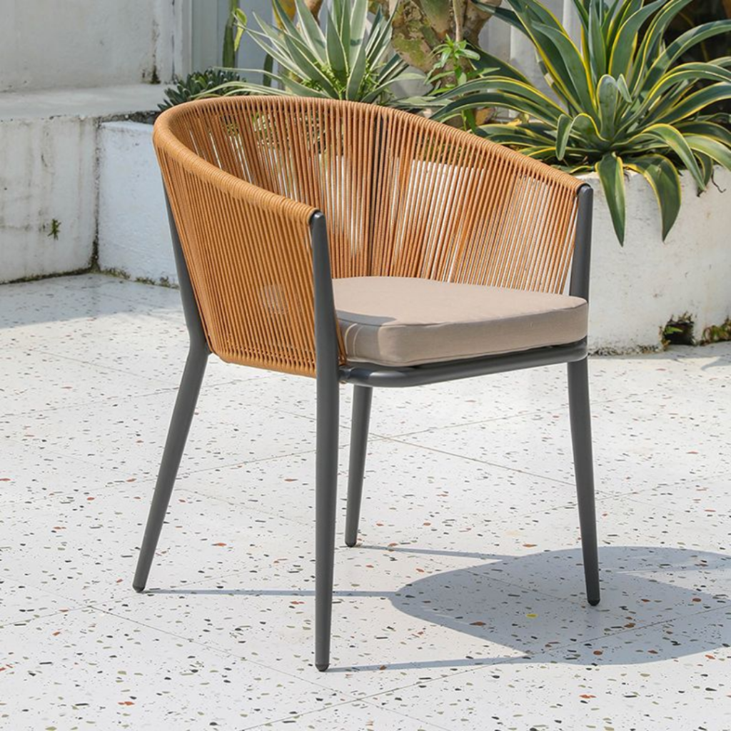 Ghế ăn nhà hàng