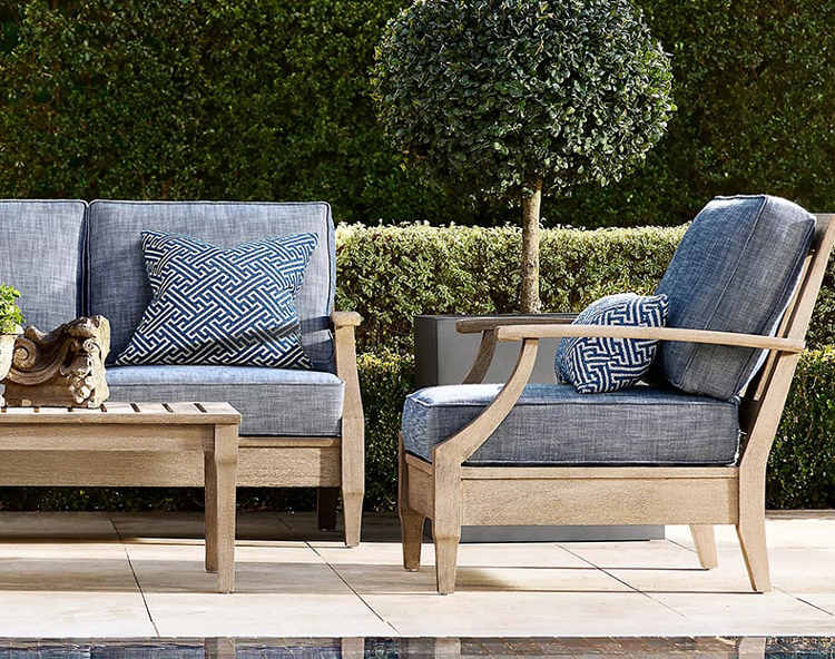 Sofa gỗ sân vườn ngoài trời cổ điển